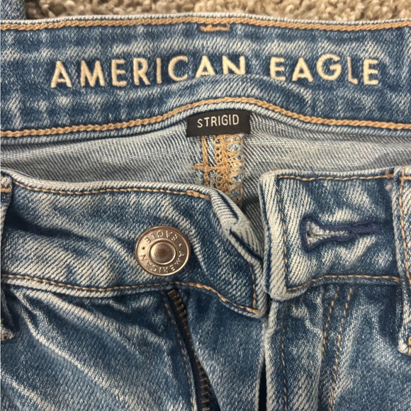 AE Mom Jeans size 00 short - Picture 2 of 4